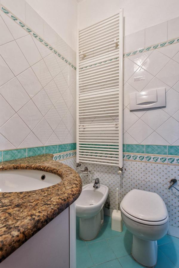 Piccolo Vecellio Hotel Venesia Bagian luar foto