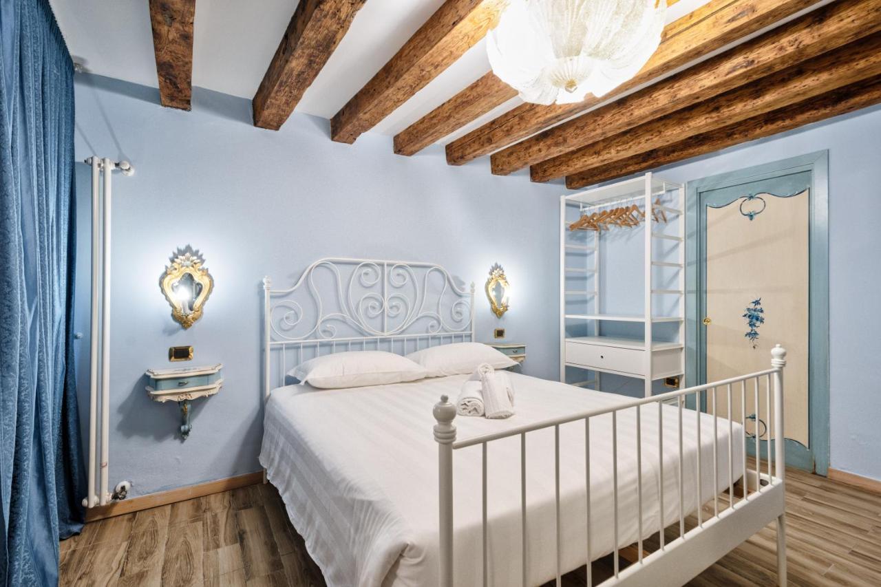 Piccolo Vecellio Hotel Venesia Bagian luar foto