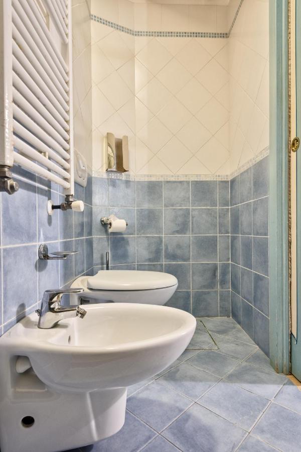 Piccolo Vecellio Hotel Venesia Bagian luar foto